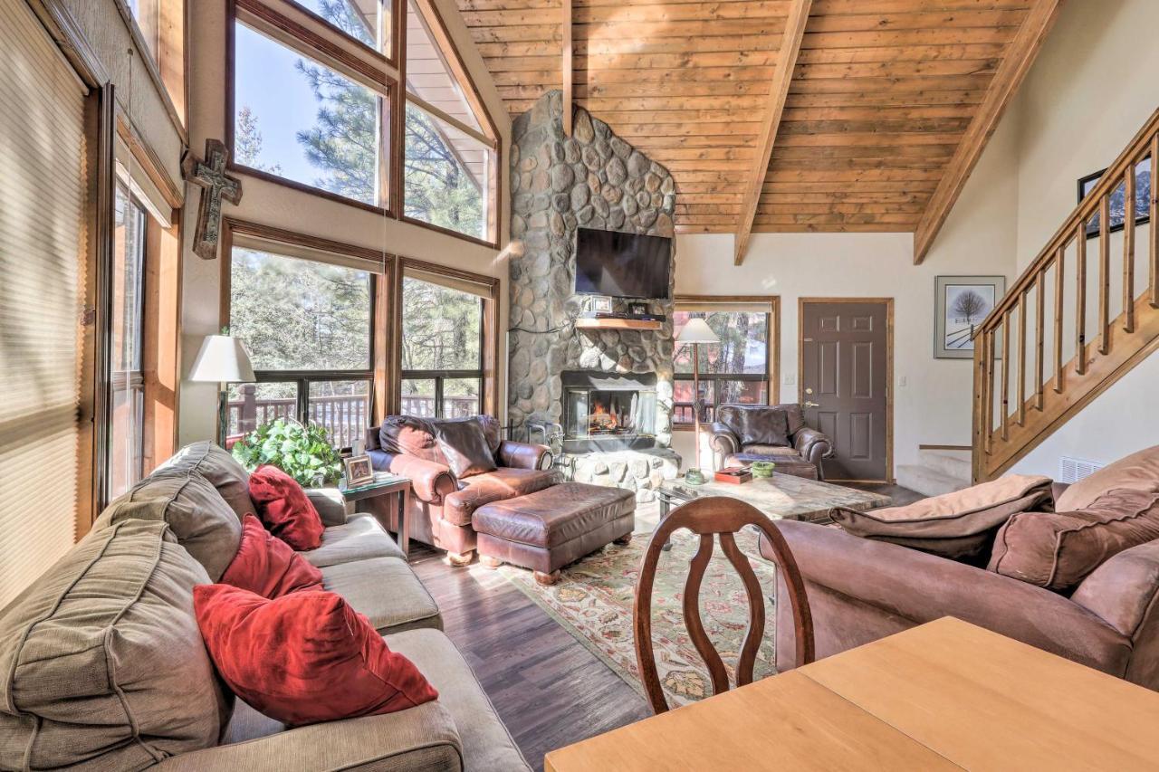 Munds Park Cabin With Fire Pit And Wraparound Porch! Eksteriør bilde
